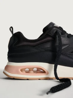 CAYAN TOWER Damen Skyline