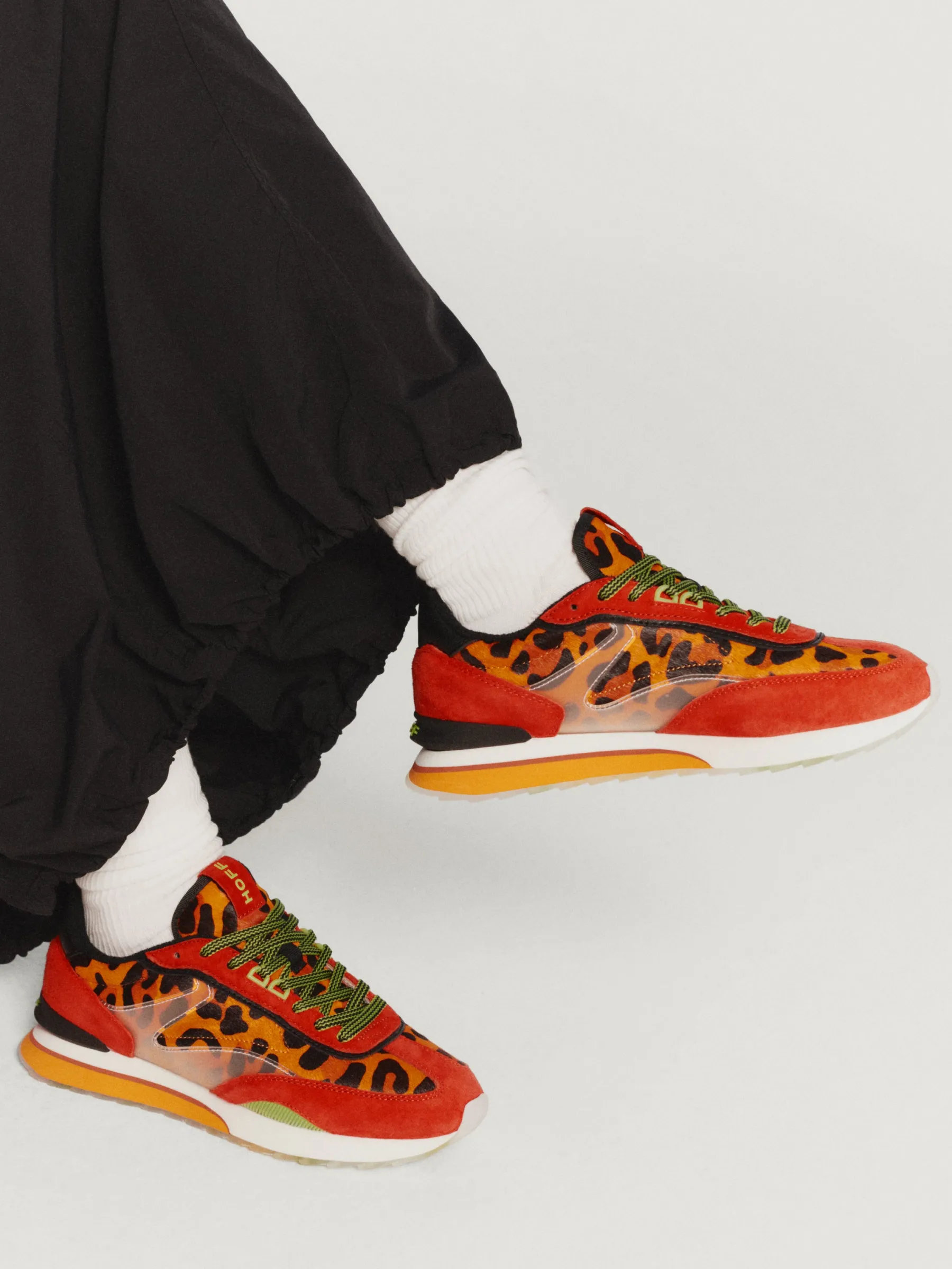 Clearance ORANGE LADY Damen Art